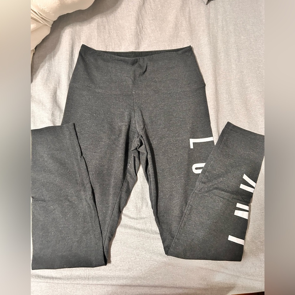 Dark grey pink leggings